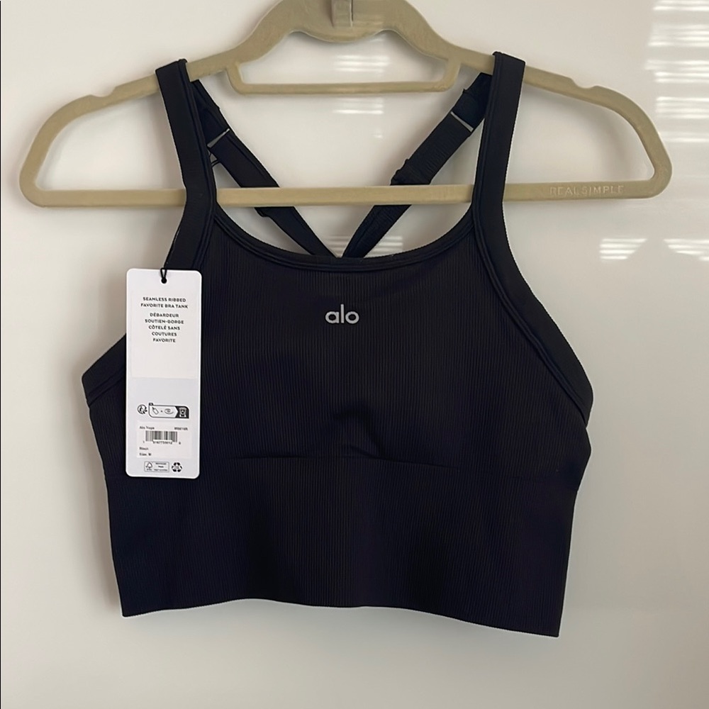 Alo Seamless Ribbed Favorite Bra Tank. Medium